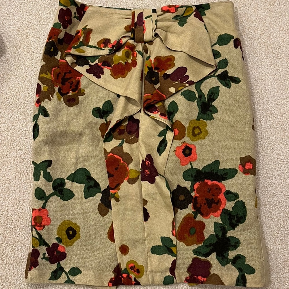 Eva Franco floral skirt size 6